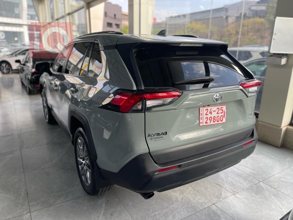 تويوتا راف 4